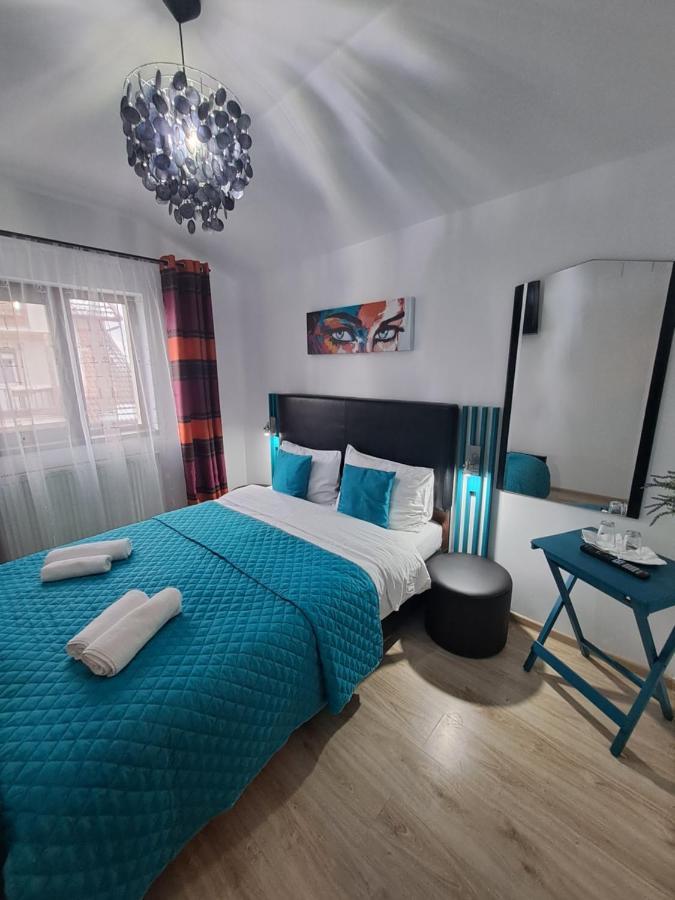 Alexander House Hotel Déva Kültér fotó