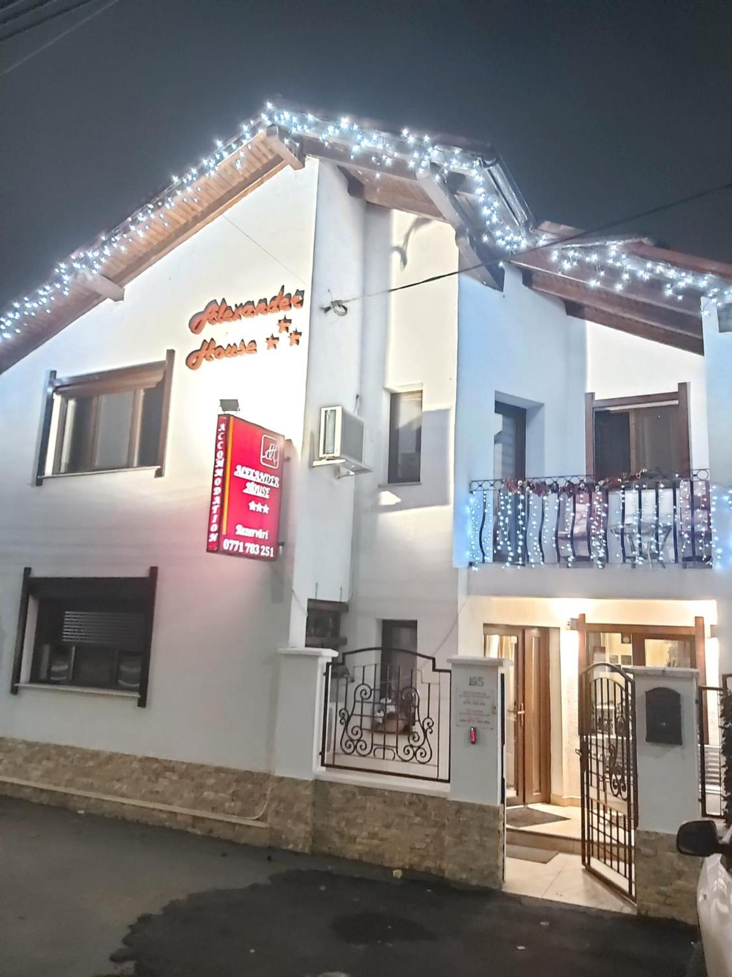 Alexander House Hotel Déva Kültér fotó